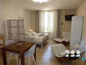 t1 à la location -   13200  ARLES, surface 33 m2 location t1 - UBI480357488